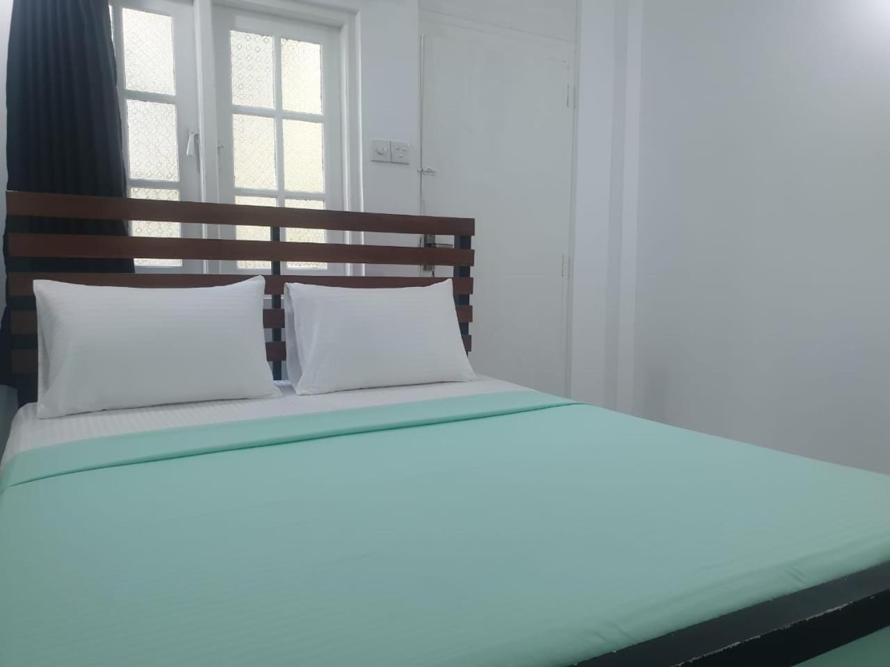 Katunayaka Shady Transit Hotel מראה חיצוני תמונה